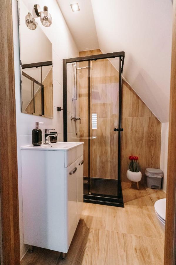 Stylove Domki Banska Nizna Domki Z Jacuzzi Екстериор снимка